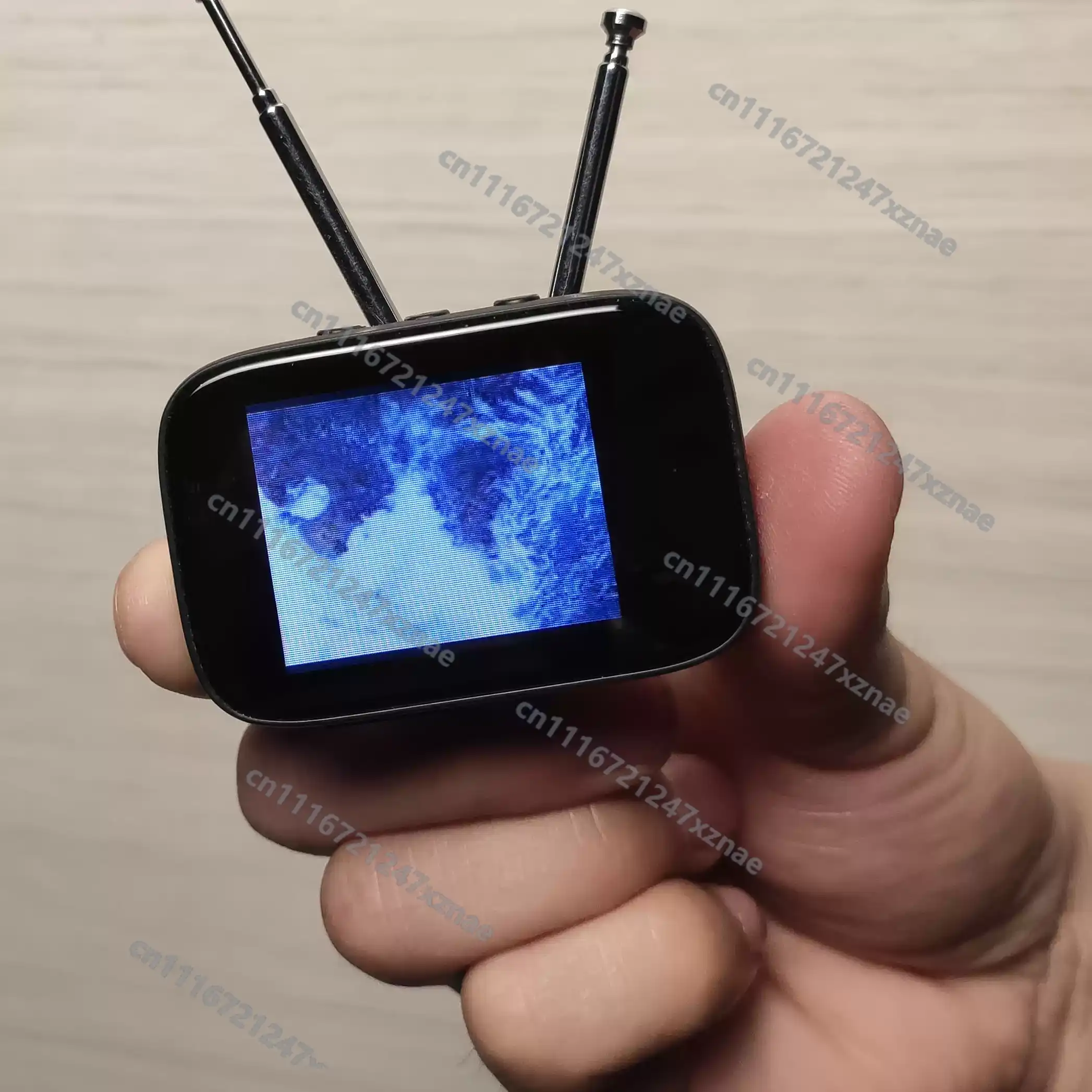 Mini Retro TV for Dollhouse 1: - Power Tools Video review and price
